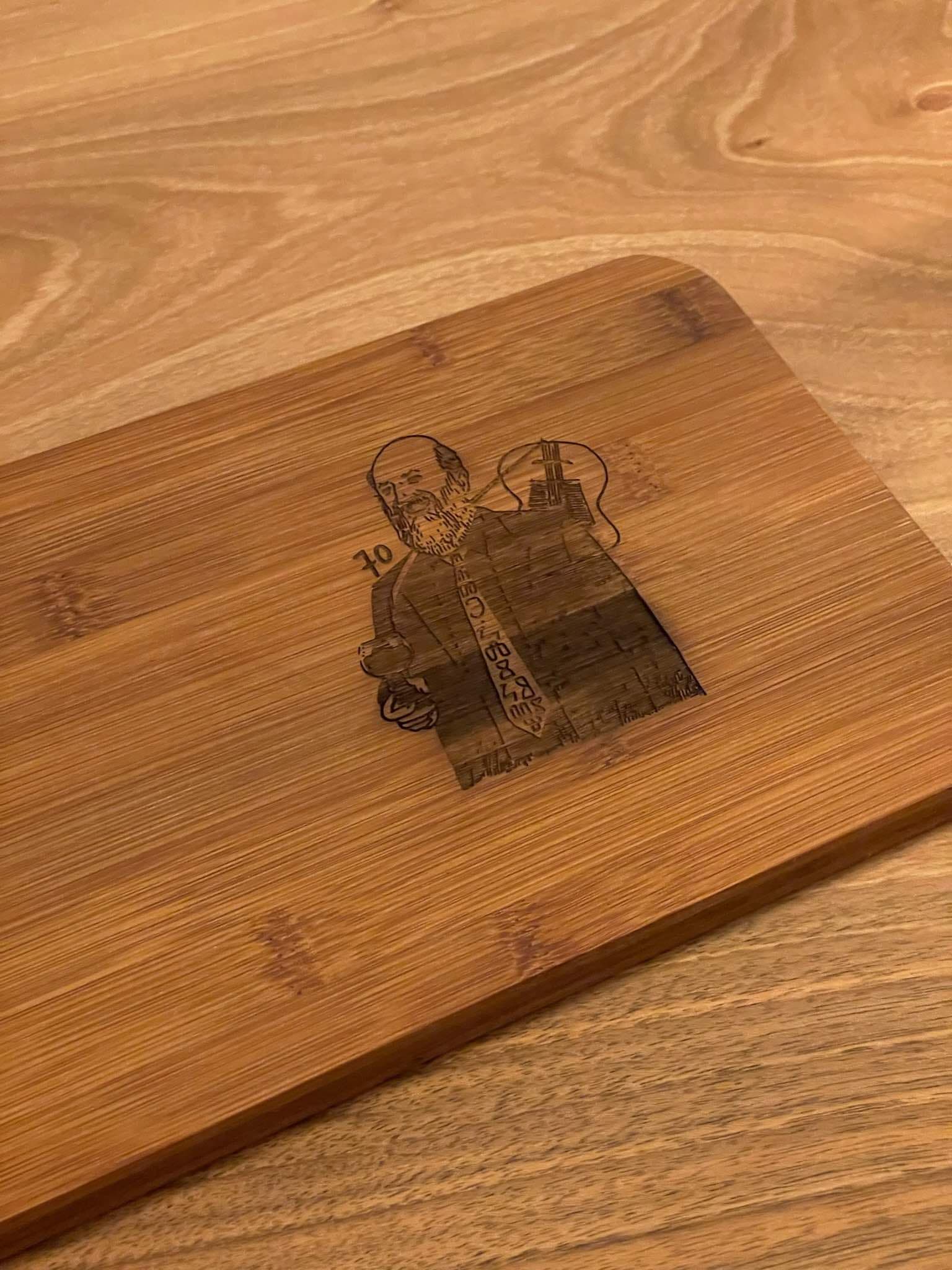 Unikate Geschenkideen aus Holz mit Lasergravur