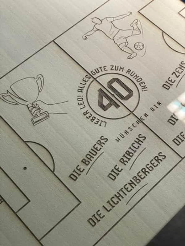 Lasergravur auf Holz für einzigartige Geschenke